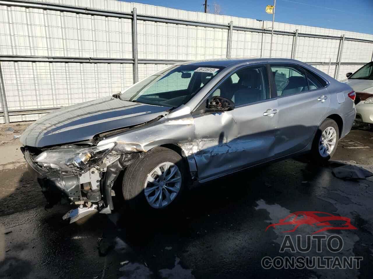 TOYOTA CAMRY 2016 - 4T4BF1FK0GR552561