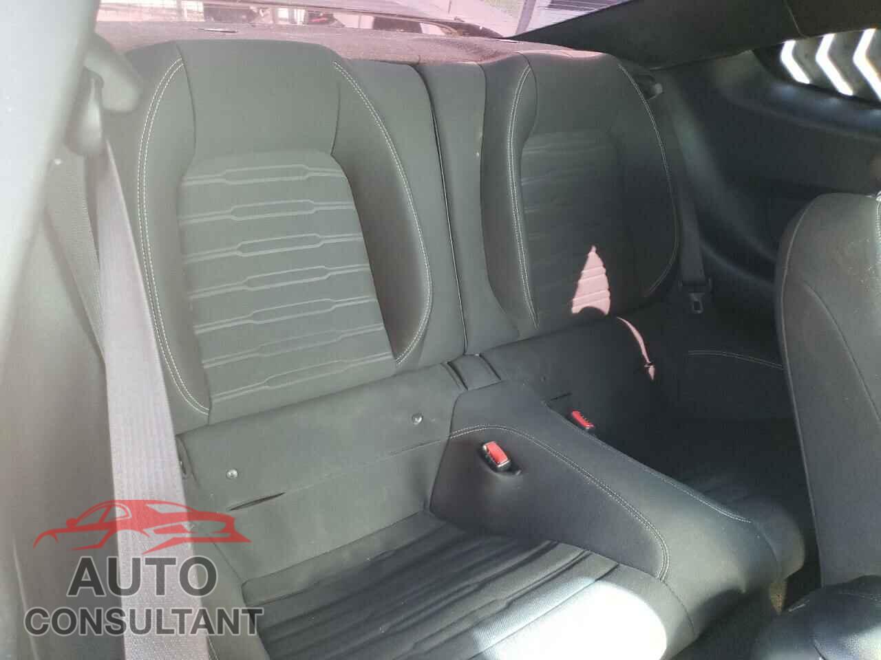 FORD MUSTANG 2015 - 1FA6P8TH3F5340802