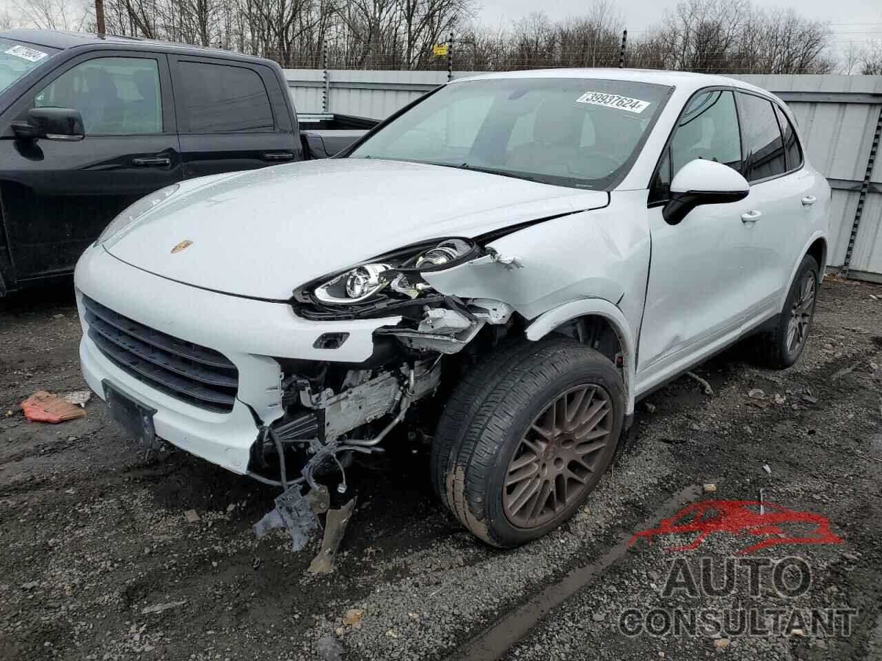 PORSCHE CAYENNE 2018 - WP1AA2A20JKA05944