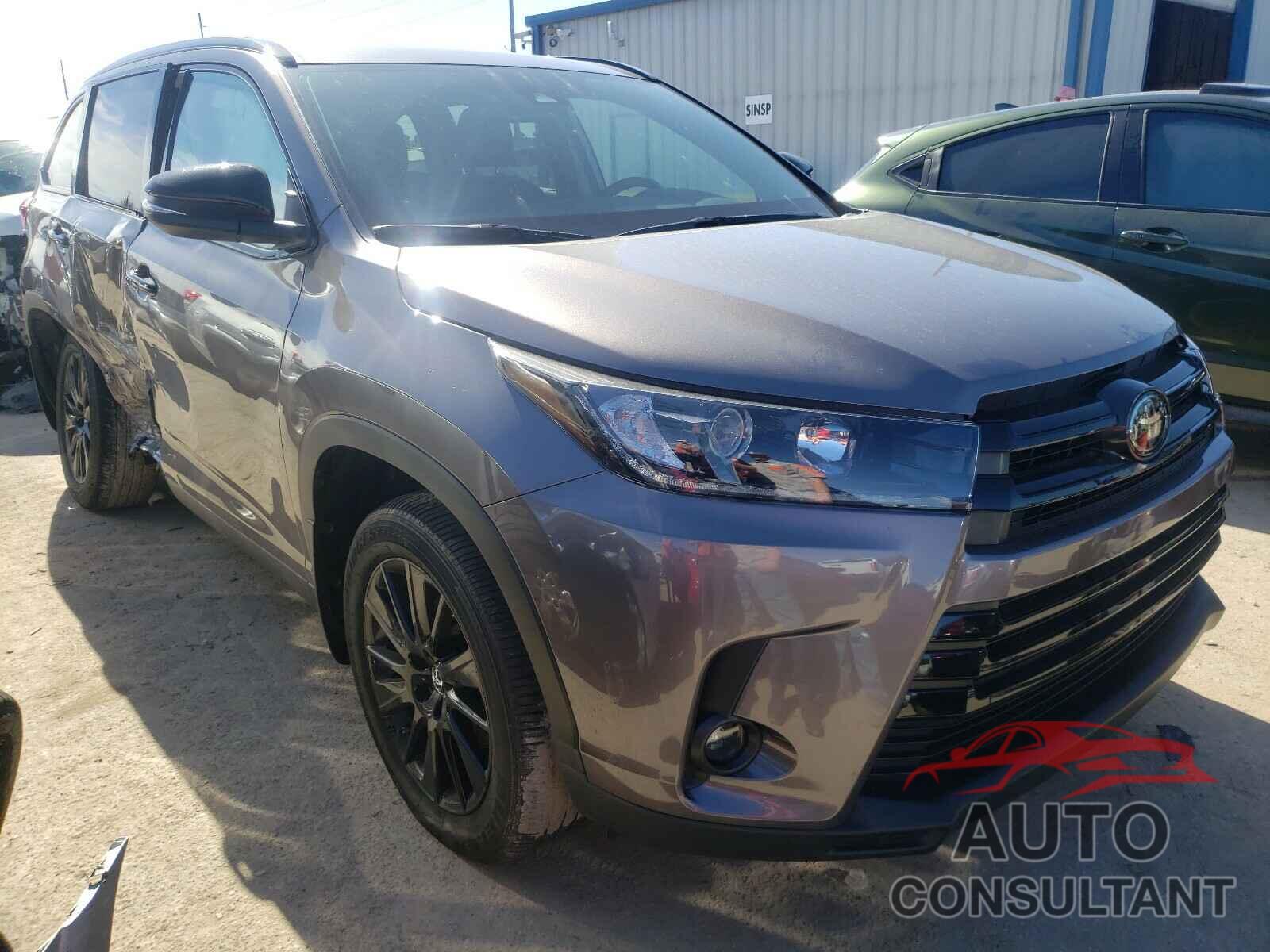 TOYOTA HIGHLANDER 2019 - 5TDJZRFH6KS964615