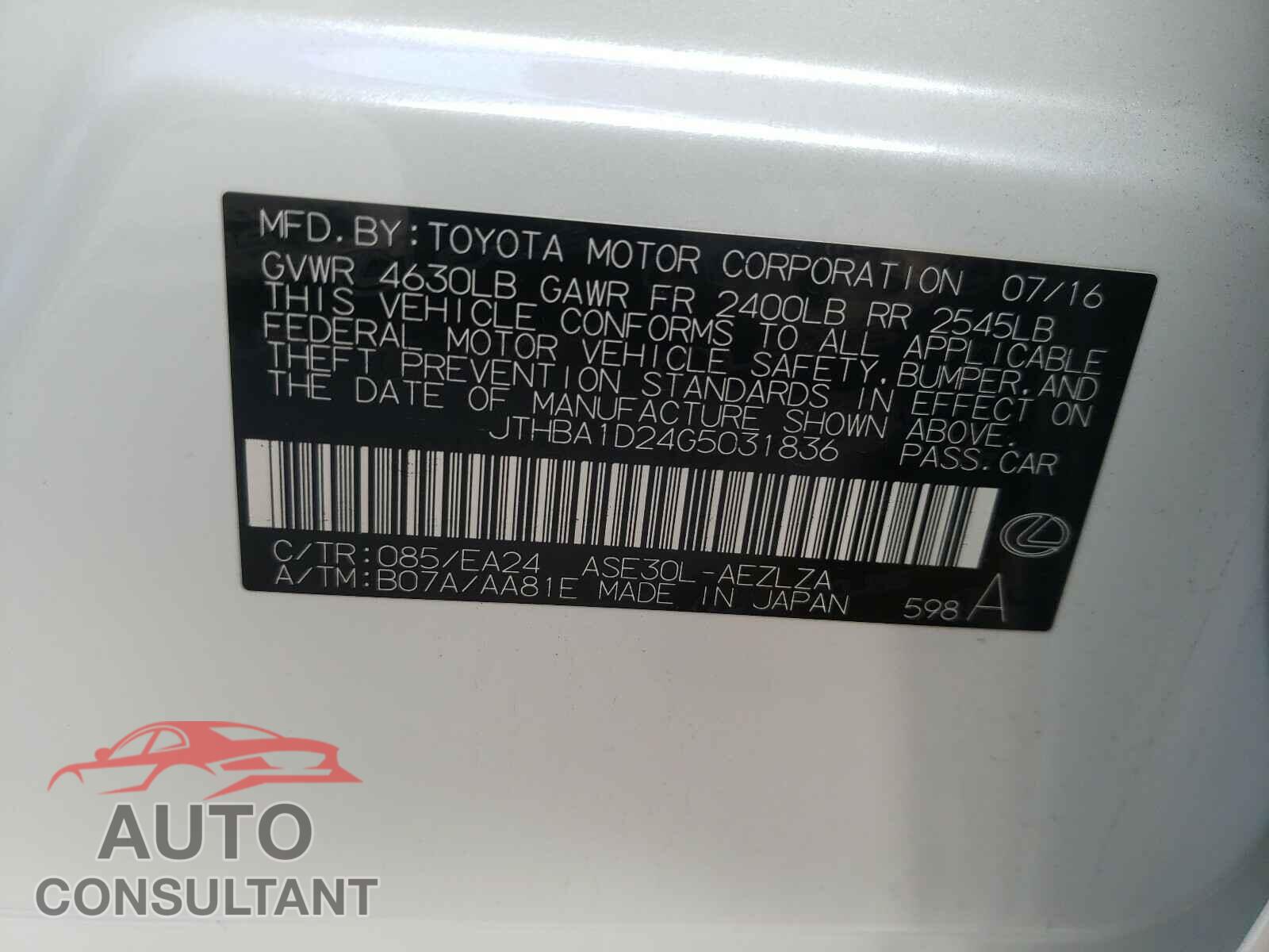 LEXUS IS 2016 - JTHBA1D24G5031836