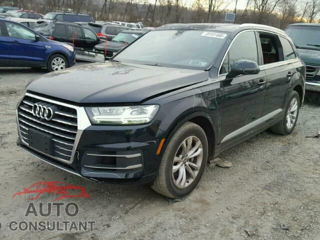 AUDI Q7 2017 - WA1LAAF79HD015518