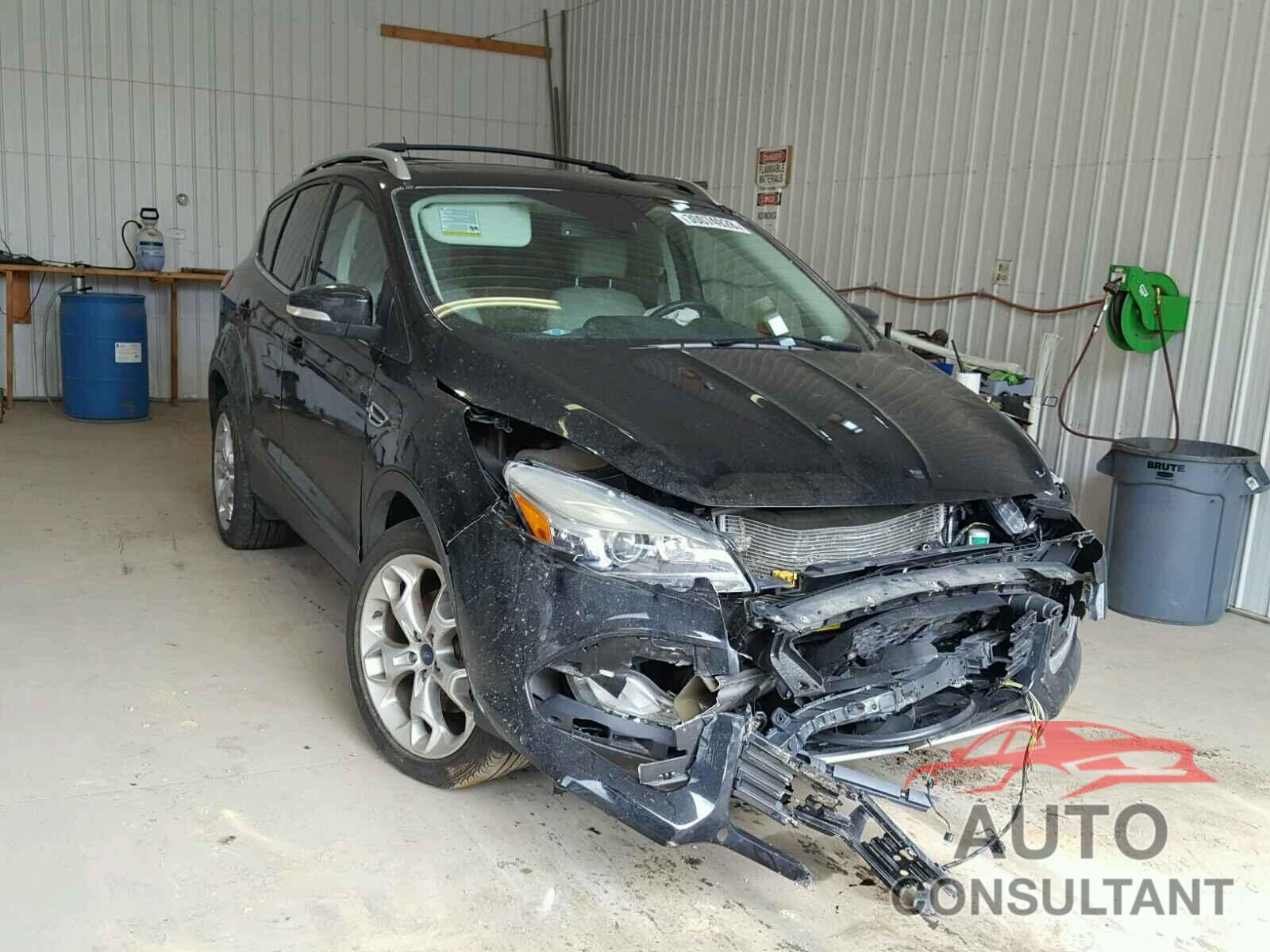 FORD ESCAPE 2016 - 1FMCU9J95GUA18415