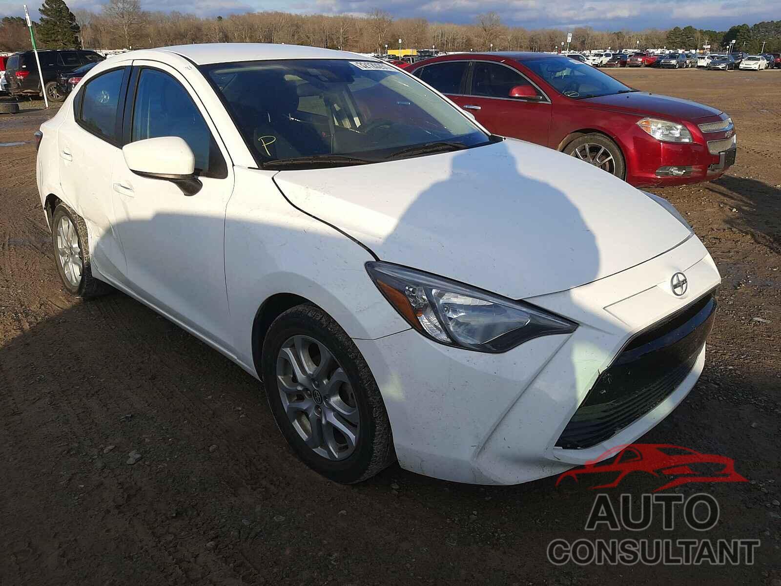 TOYOTA SCION 2016 - 3MYDLBZV3GY123683