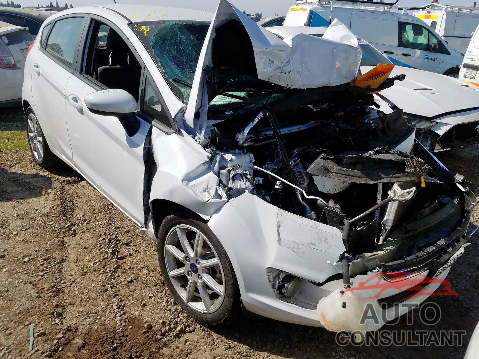 FORD FIESTA 2019 - 1N6BD0CT2KN719126