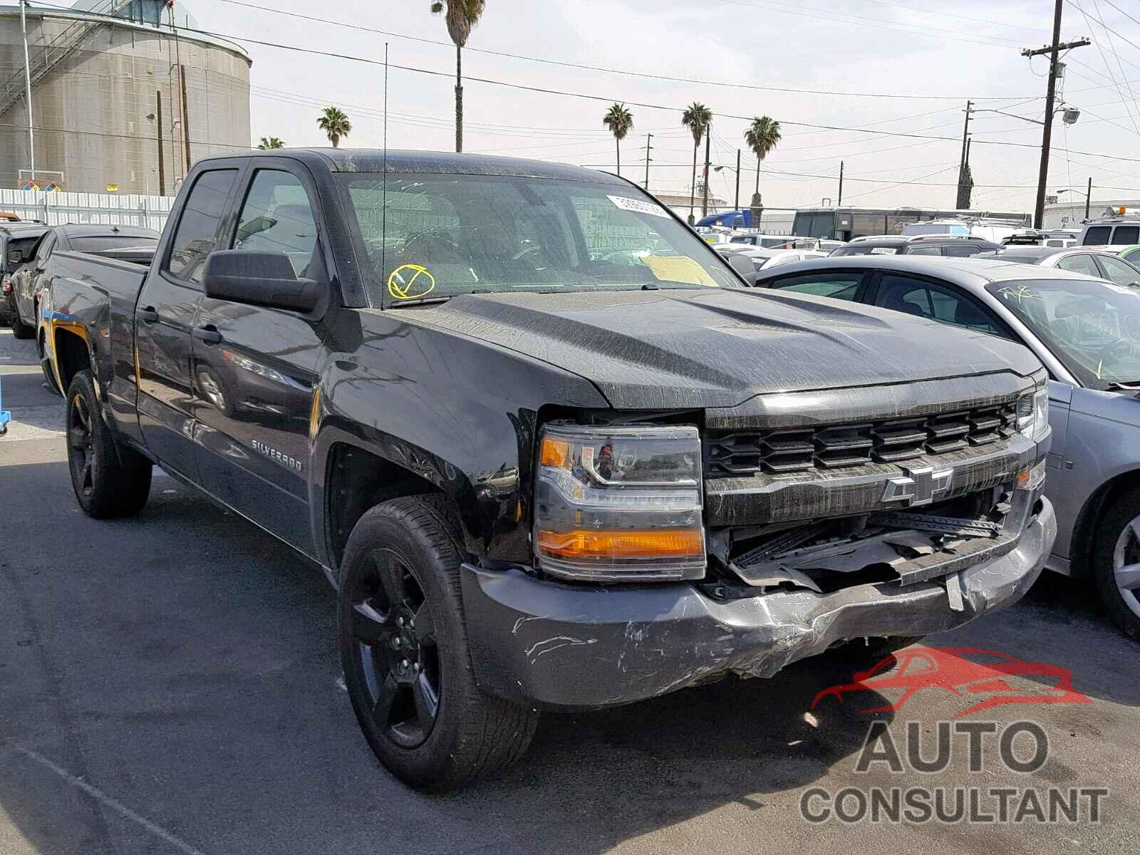 CHEVROLET SILVERADO 2017 - 3VWL17AU5JM764877