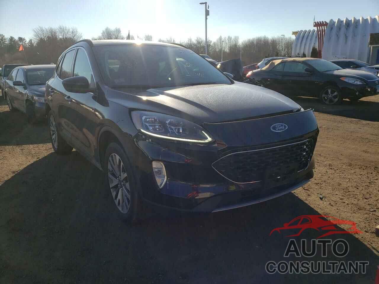 FORD ESCAPE 2021 - 1FMCU9J91MUA62164