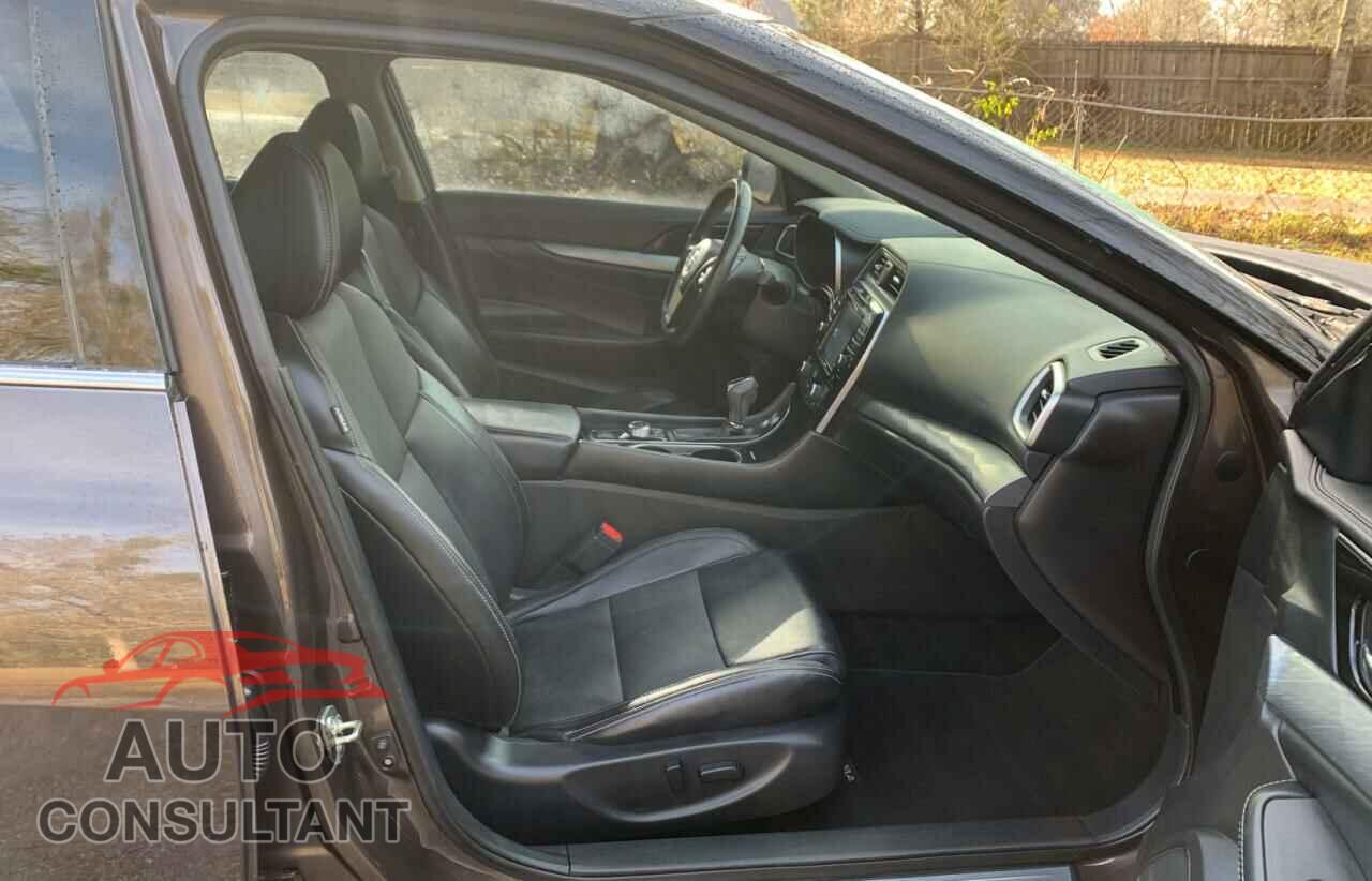 NISSAN MAXIMA 2017 - 1N4AA6AP7HC366361