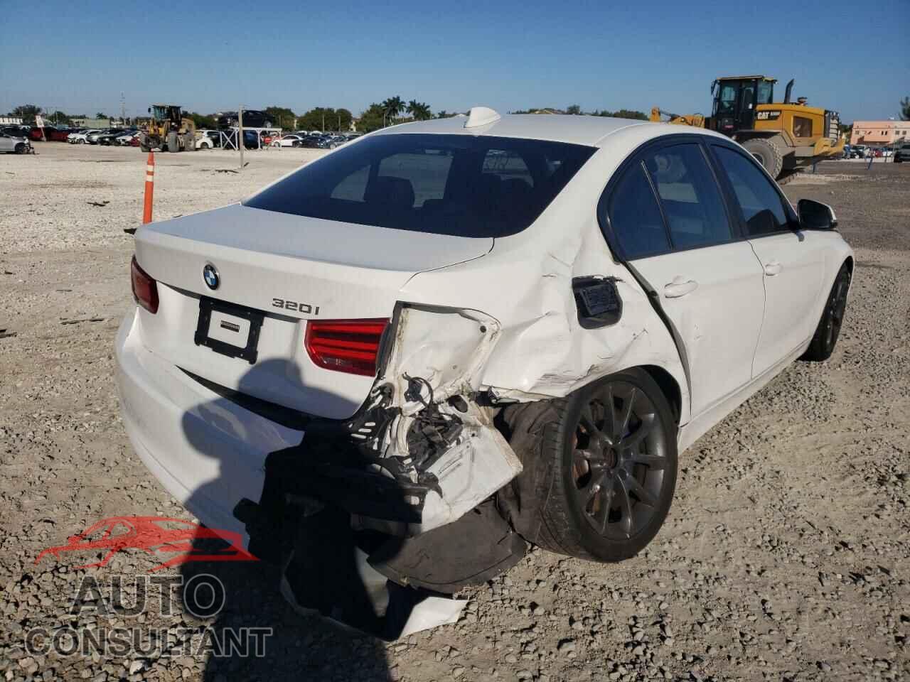 BMW 3 SERIES 2016 - WBA8E1G57GNU10820