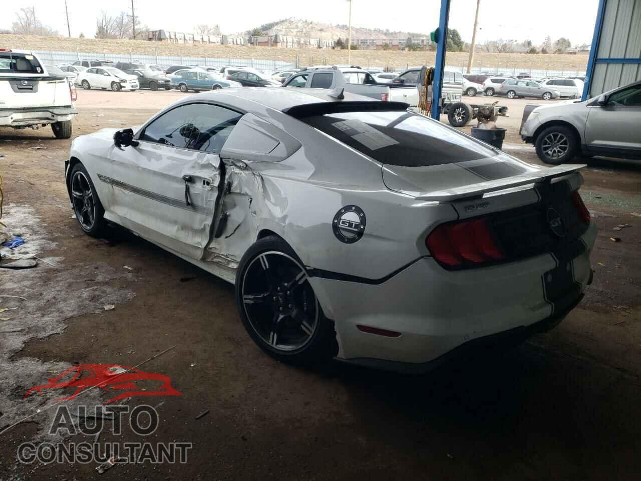 FORD MUSTANG 2020 - 1FA6P8CF1L5154752