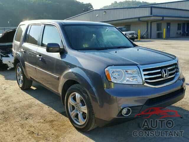 HONDA PILOT 2015 - 5FNYF4H49FB029524