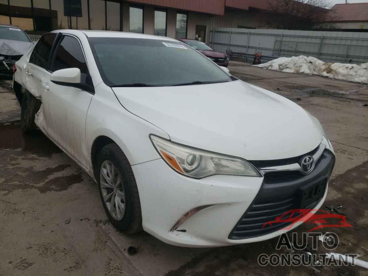 TOYOTA CAMRY 2016 - 4T4BF1FK4GR557133