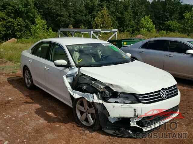 VOLKSWAGEN PASSAT 2015 - 1VWAT7A31FC106961