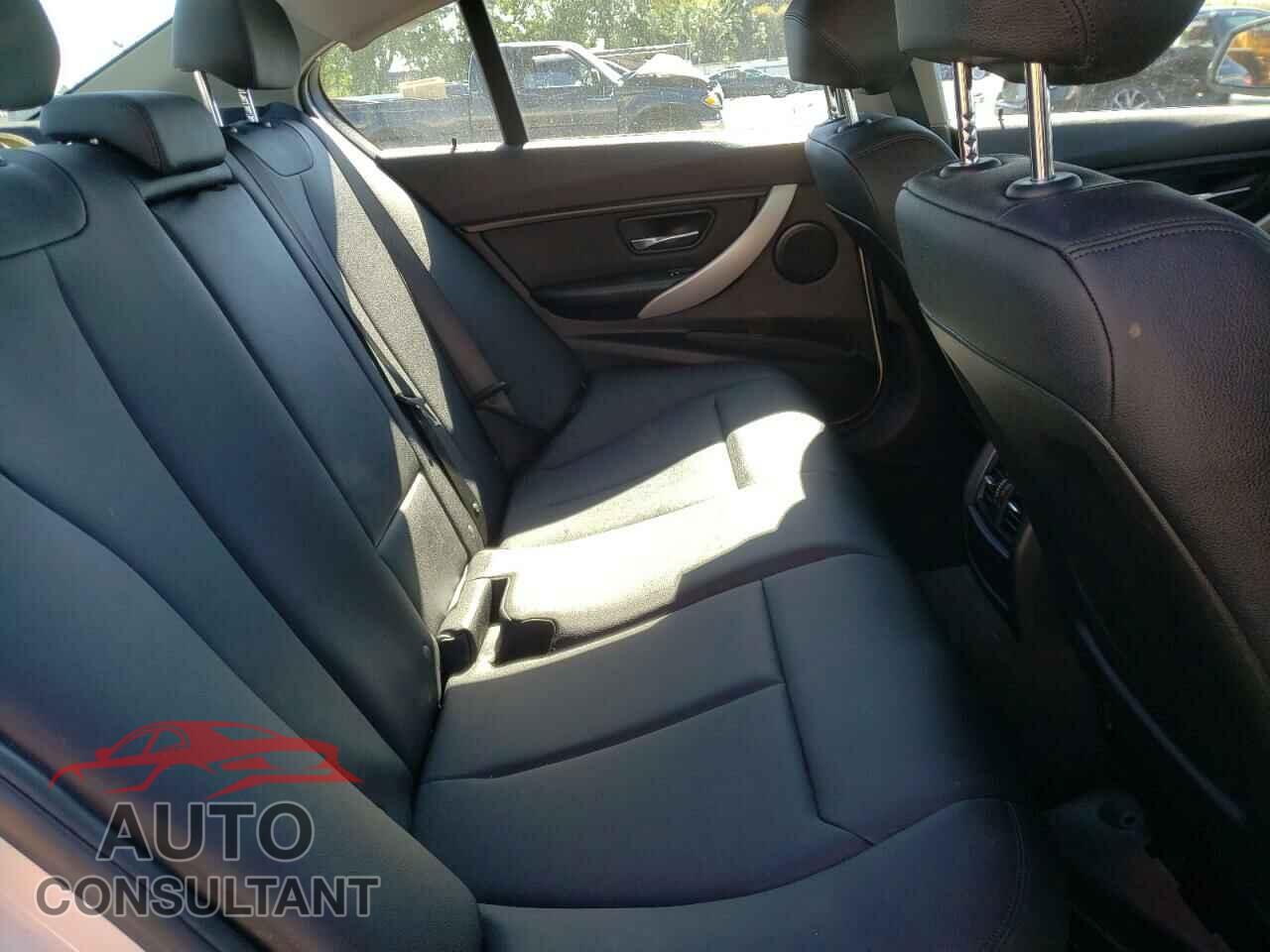 BMW 3 SERIES 2016 - WBA8E1G54GNU11097