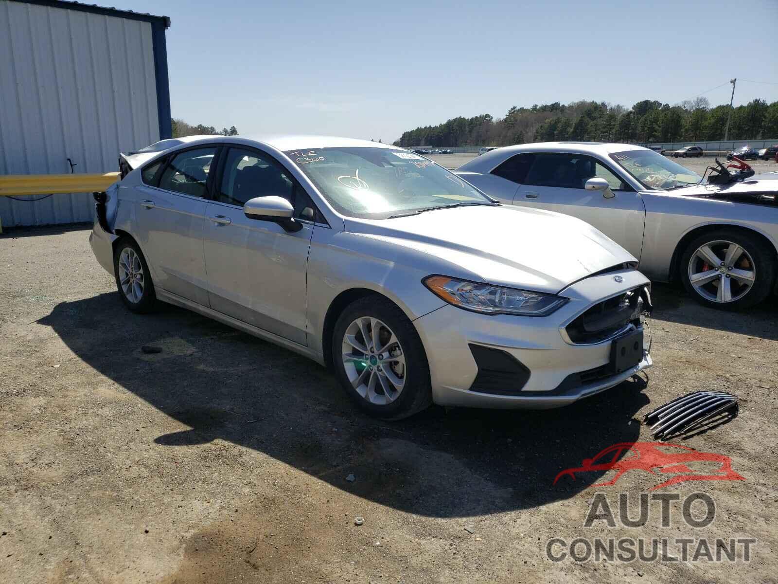 FORD FUSION 2019 - 3FA6P0HD1KR250448