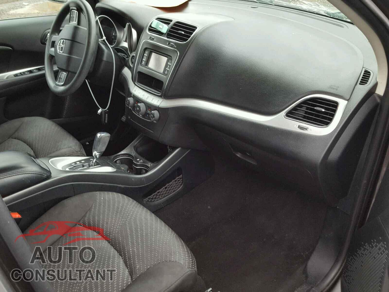 DODGE JOURNEY 2015 - 3C4PDCBG4FT627987