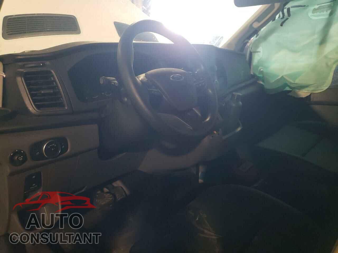 FORD TRANSIT 2023 - 1FTBR2C82PKB38603