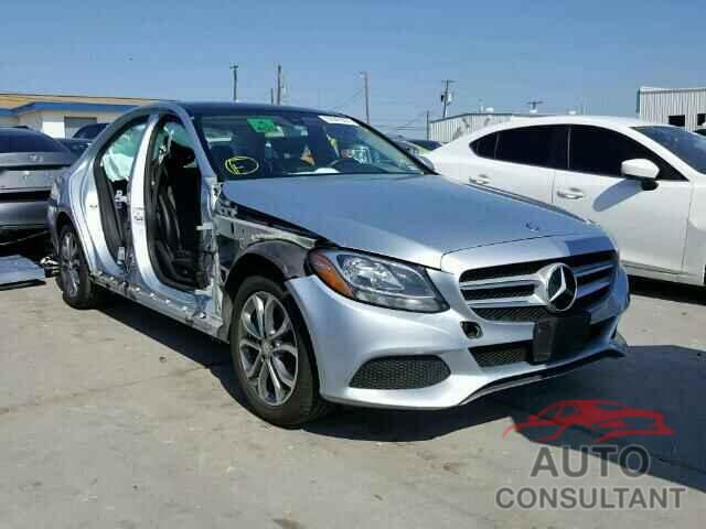 MERCEDES-BENZ C300 2015 - 55SWF4JB8FU043932
