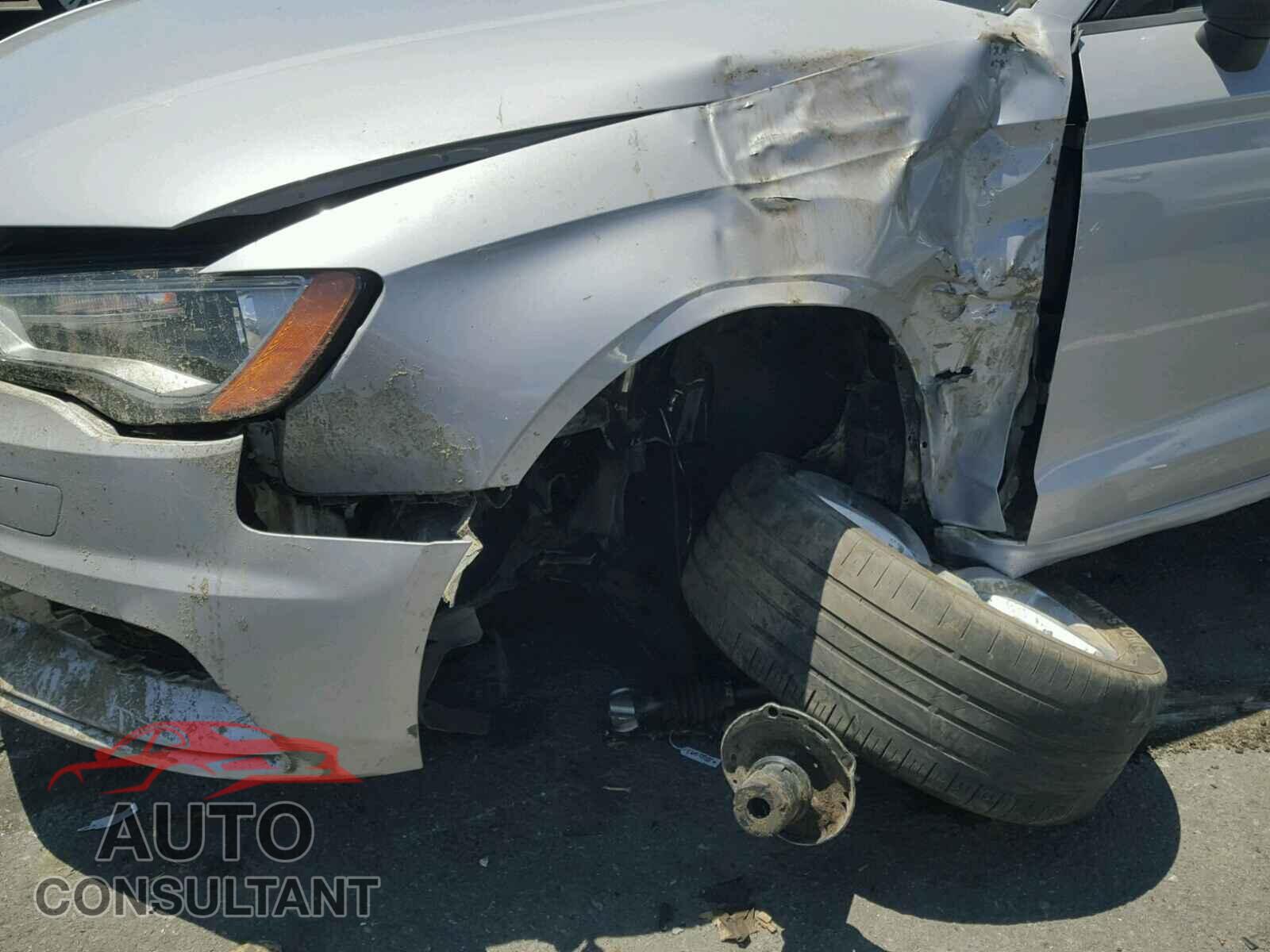 AUDI A3 2015 - WAUACGFF7F1091817