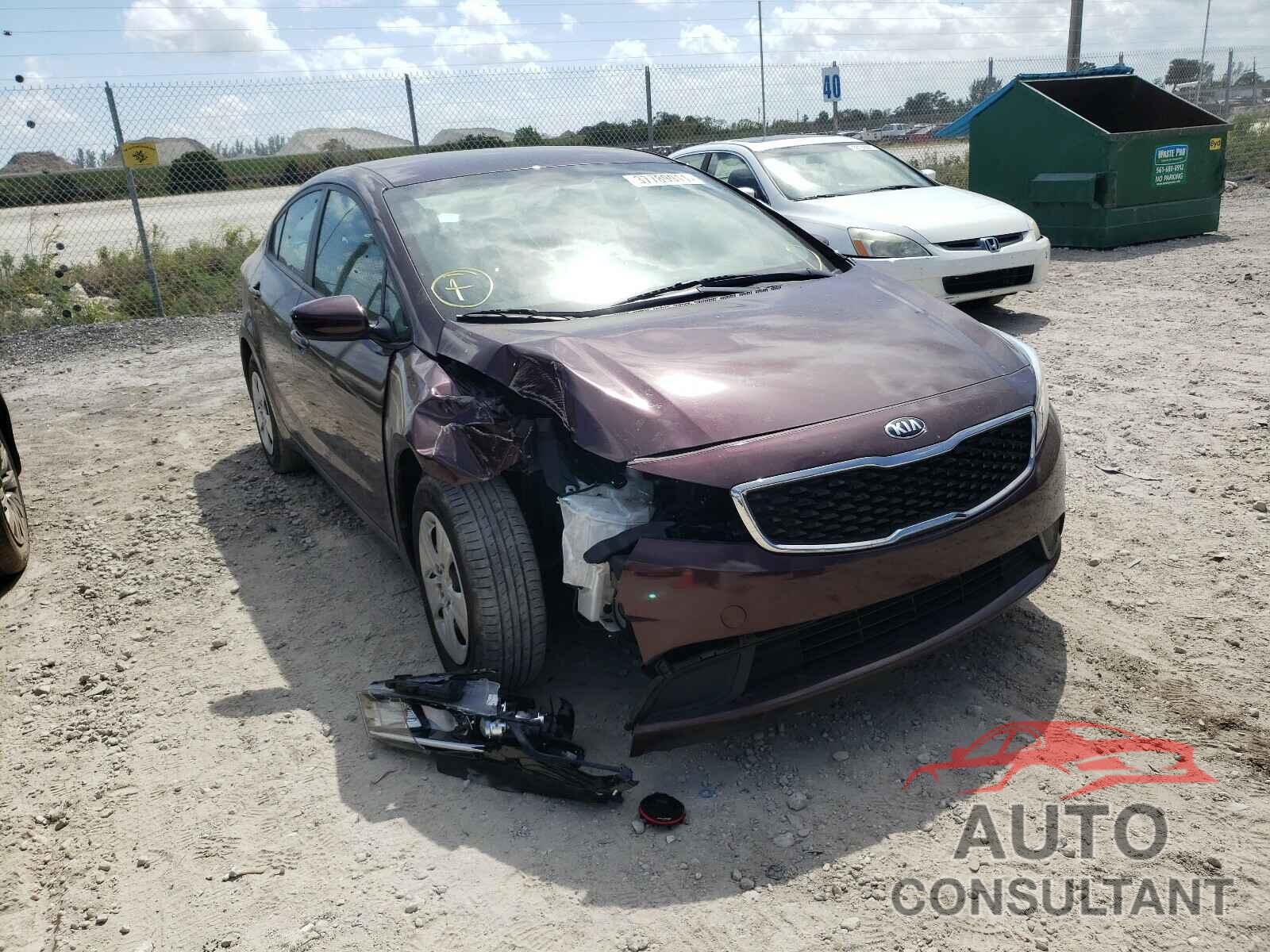 KIA FORTE 2017 - 3KPFL4A77HE152929