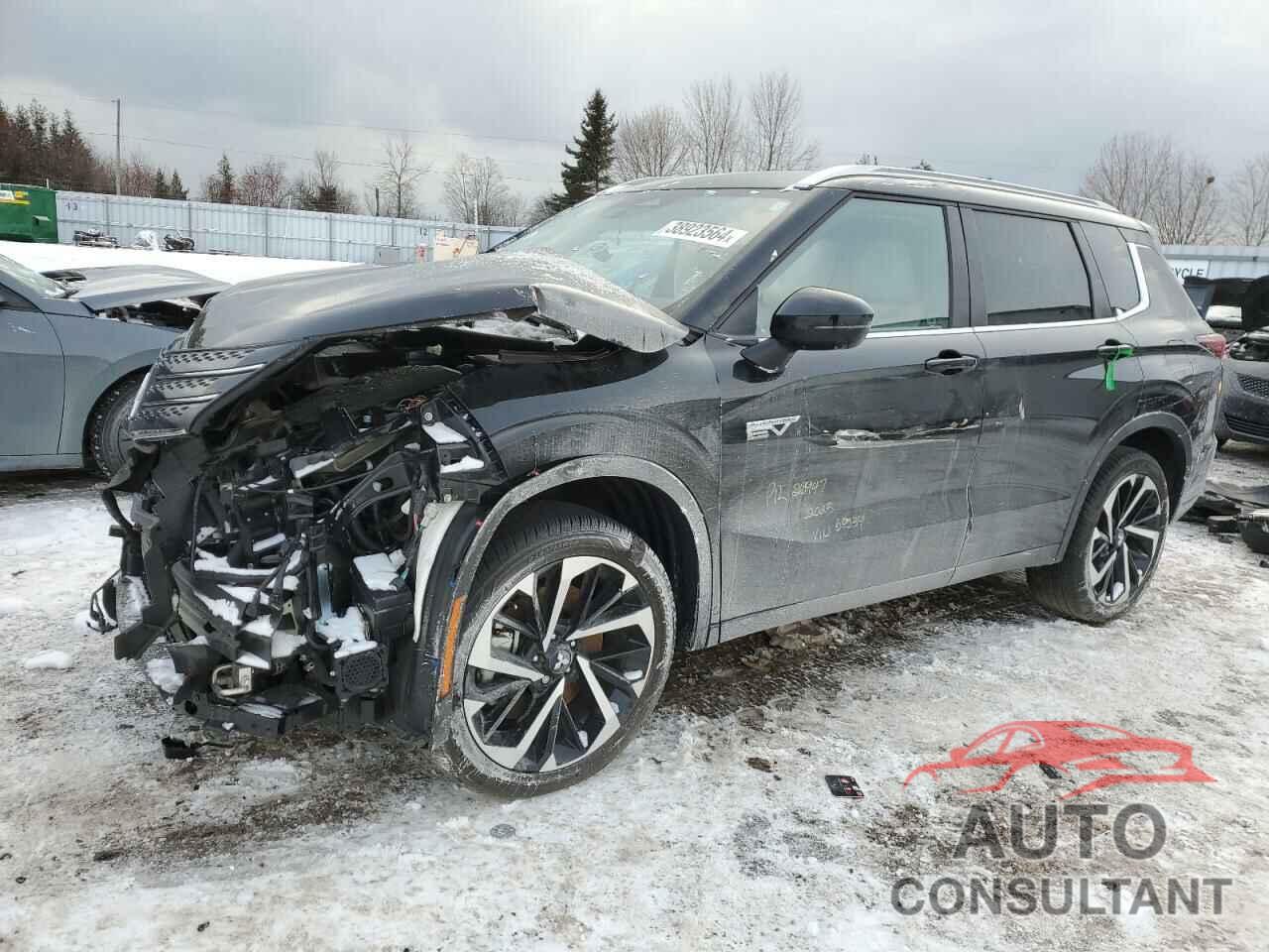 MITSUBISHI OUTLANDER 2023 - JA4T5UA90PZ614534