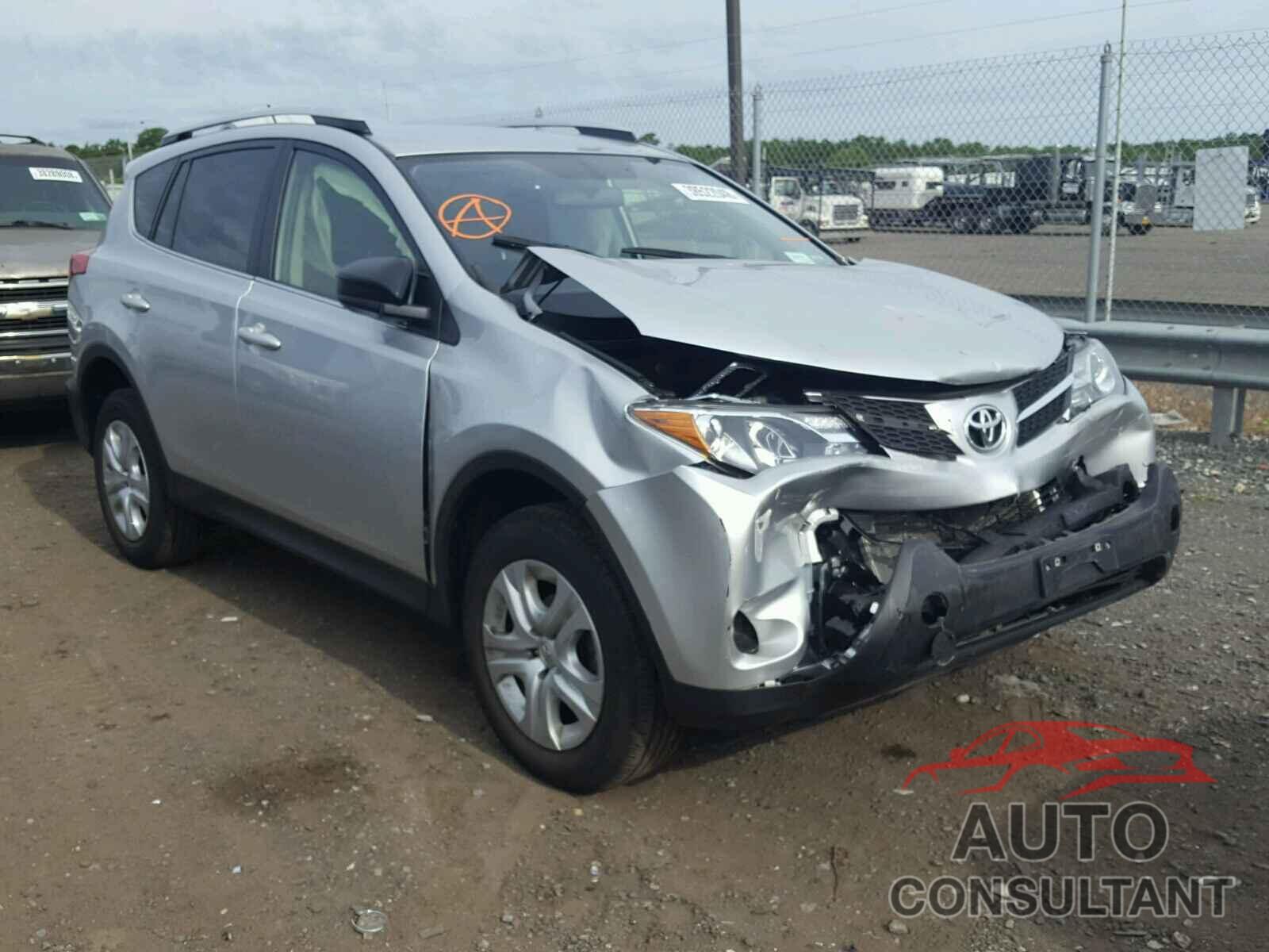 TOYOTA RAV4 2015 - JTMBFREV6FD162443
