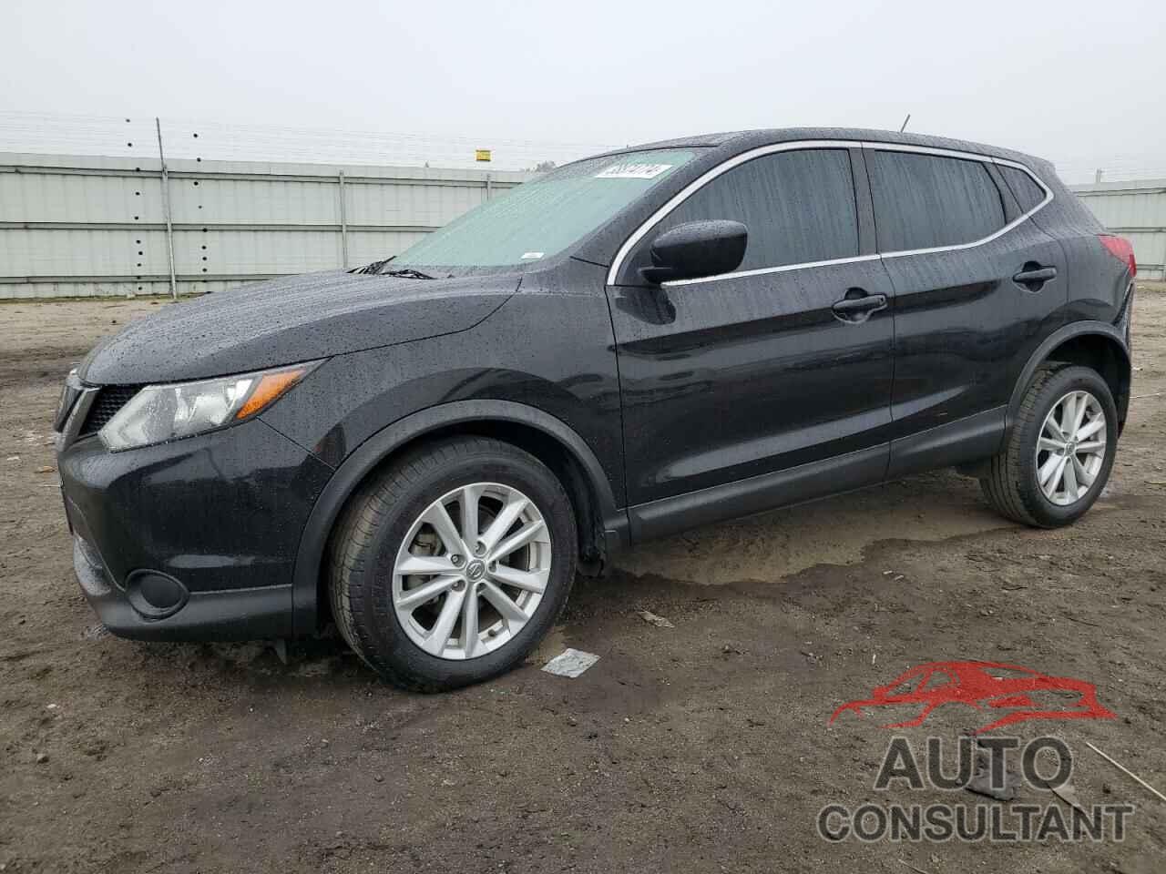 NISSAN ROGUE 2018 - JN1BJ1CR3JW255197