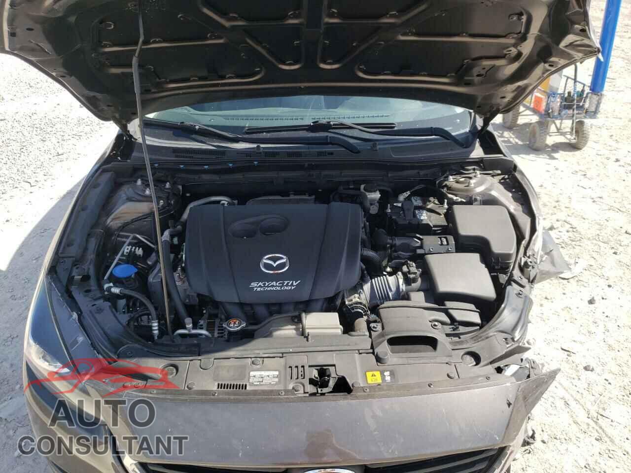 MAZDA 3 2017 - 3MZBN1V78HM142821