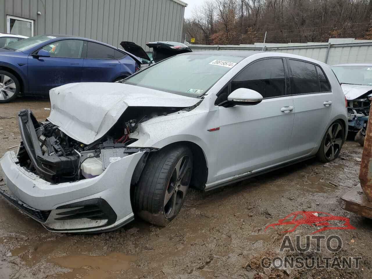 VOLKSWAGEN GTI 2018 - 3VW547AU2JM297501