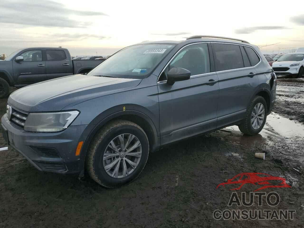 VOLKSWAGEN TIGUAN 2018 - 3VV2B7AX3JM136243