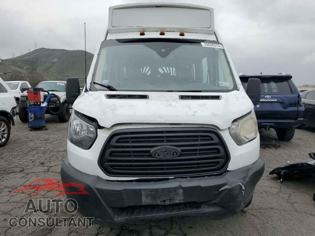 FORD TRANSIT 2019 - 1FBVU4XMXKKA49423
