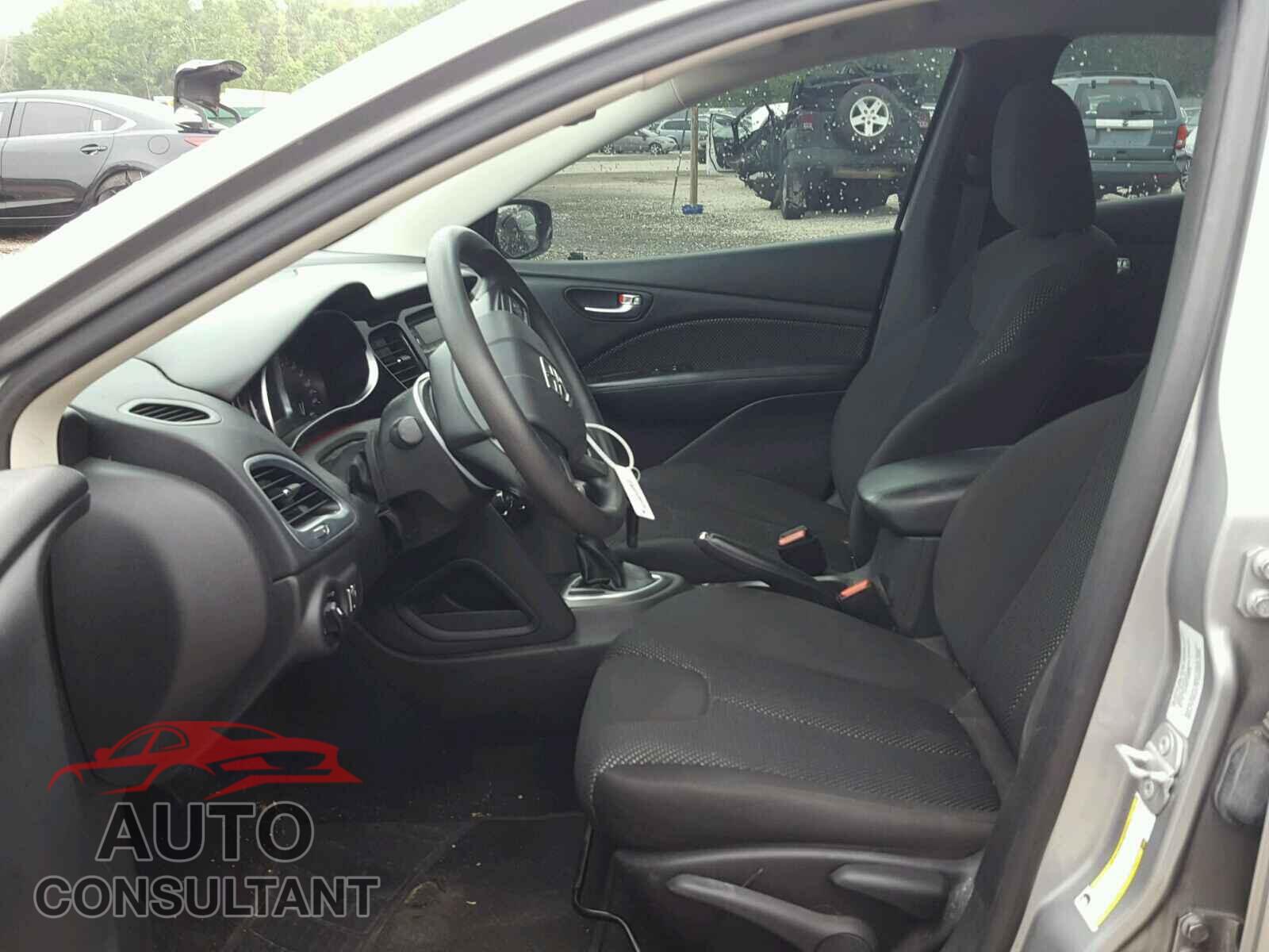 DODGE DART 2016 - 1C3CDFAA1GD505421