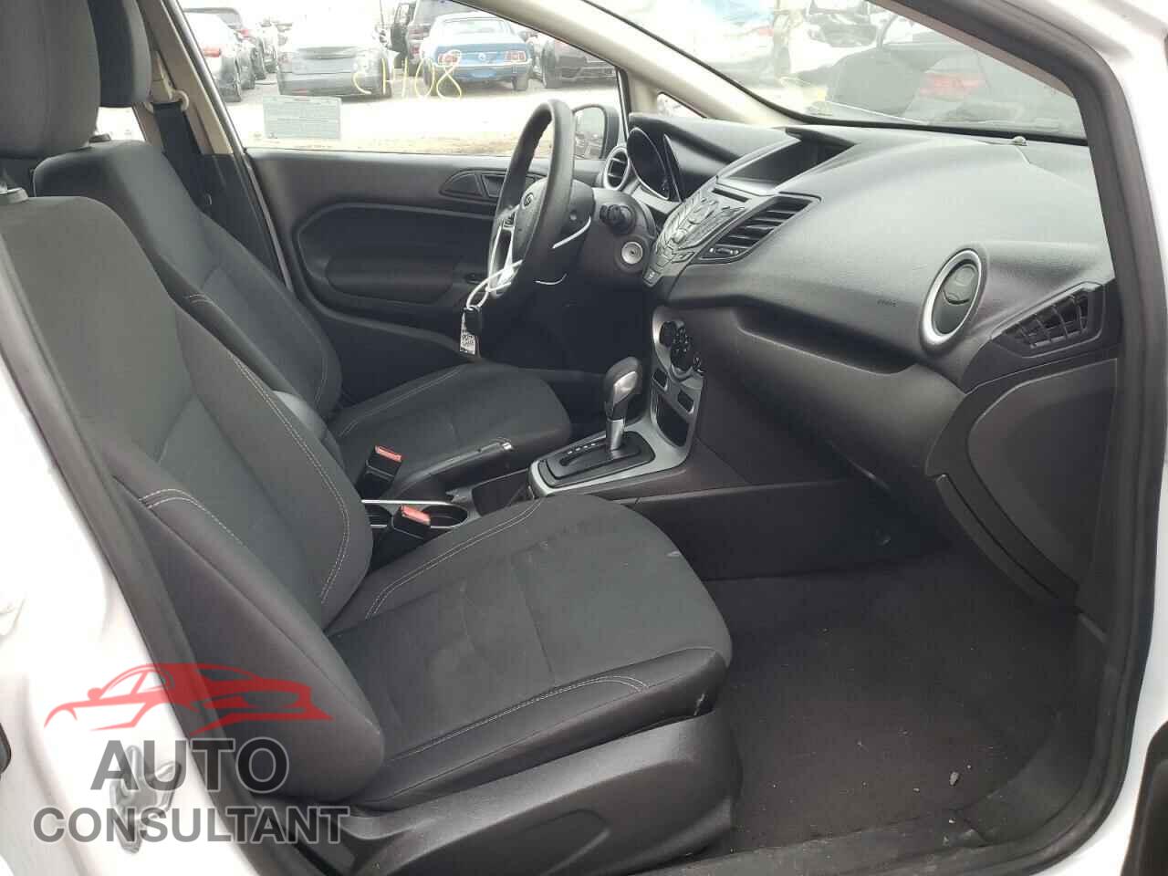 FORD FIESTA 2018 - 3FADP4EJ0JM101288