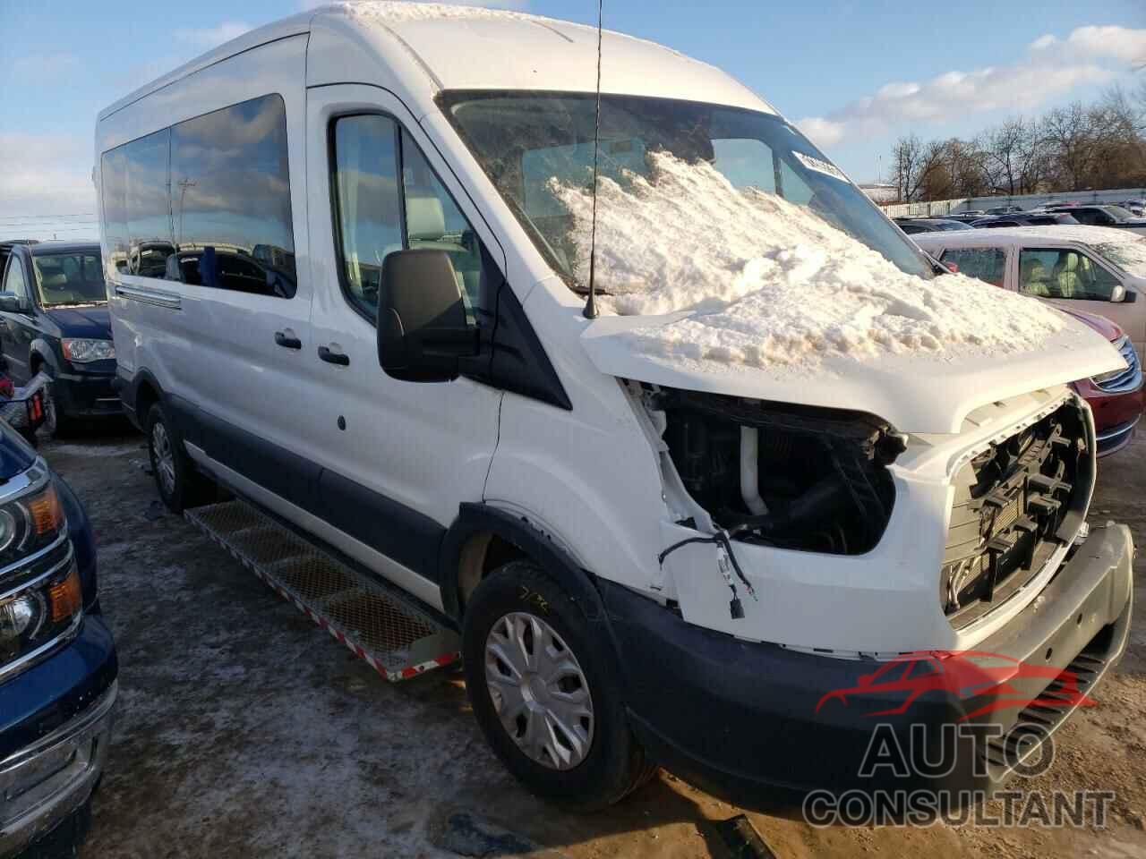 FORD TRANSIT CO 2018 - 1FTYR2CM1JKA73466