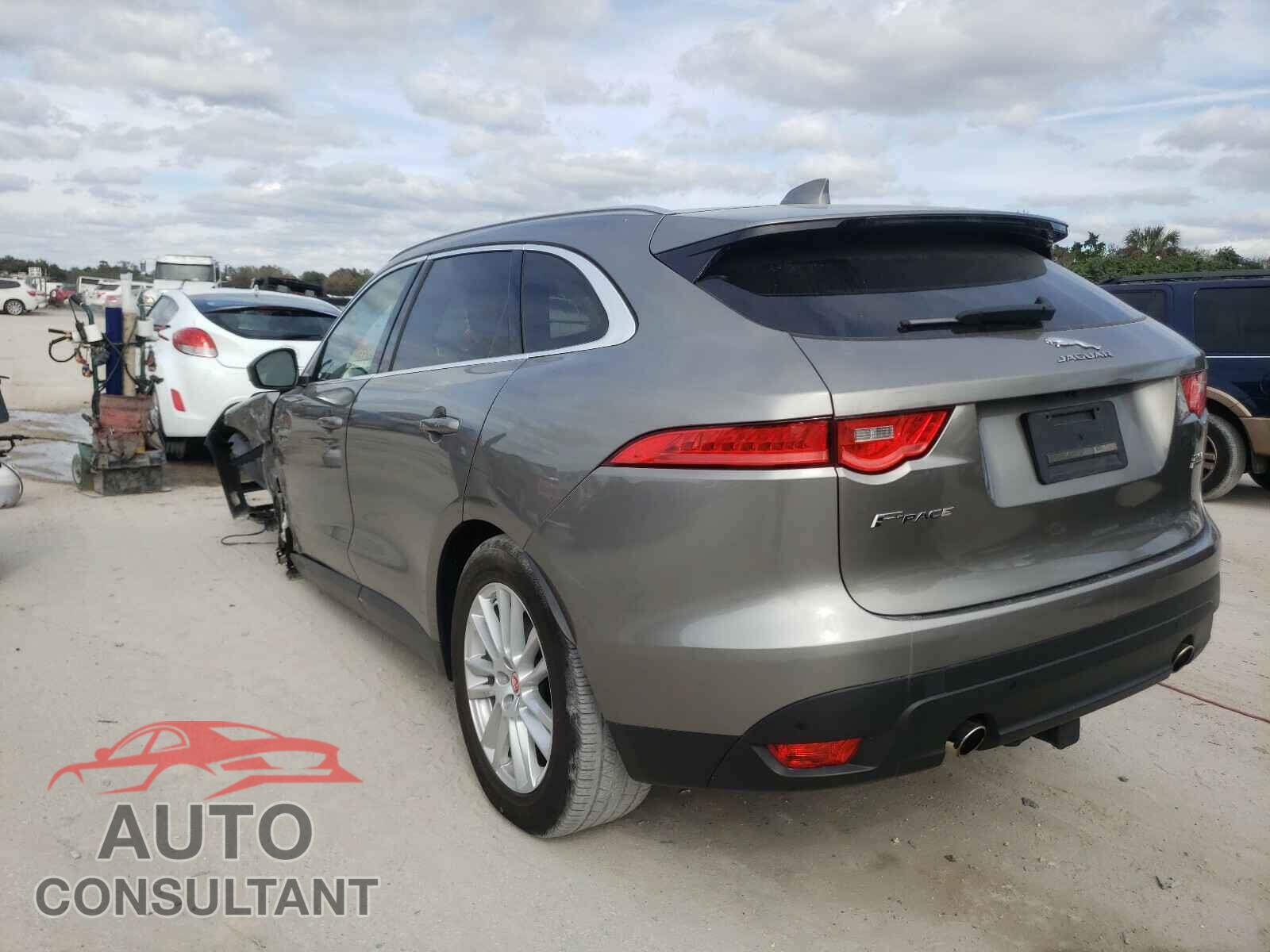 JAGUAR F-PACE 2018 - SADCK2FX8JA329357