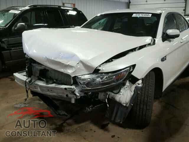 FORD TAURUS 2015 - 1FAHP2E82FG179916