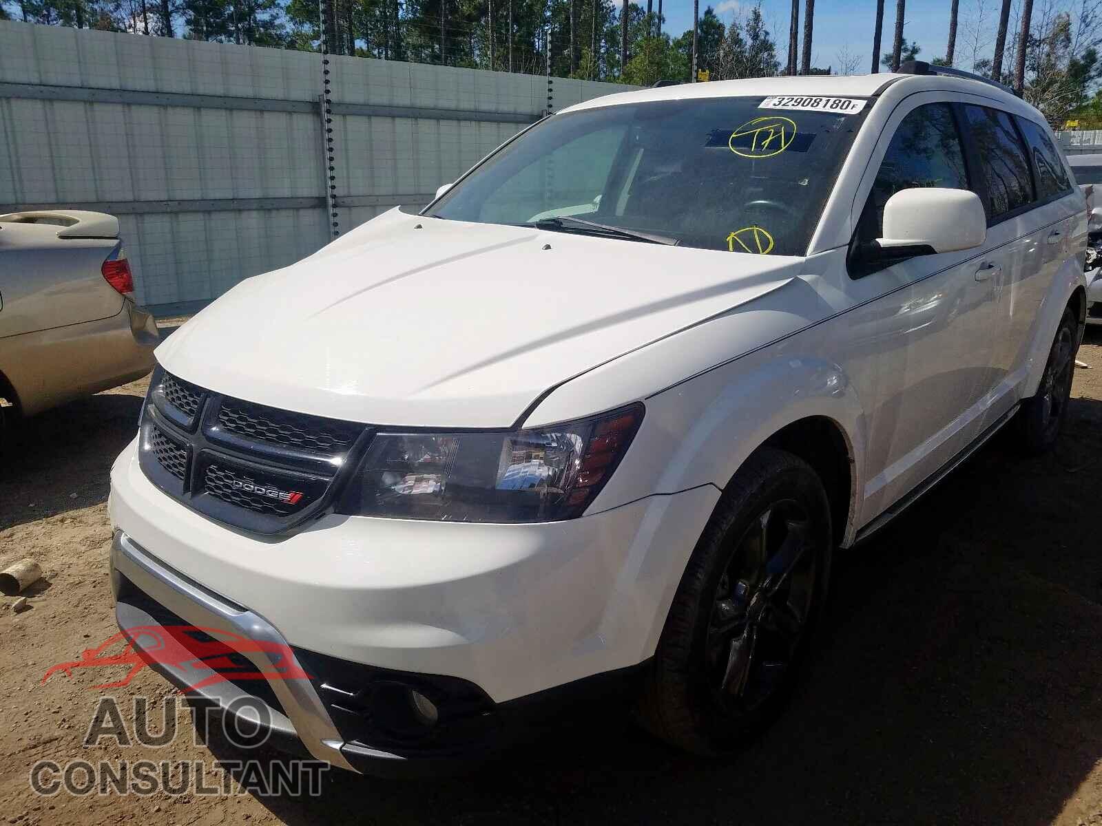 DODGE JOURNEY 2015 - 3C4NJDAB8JT235180