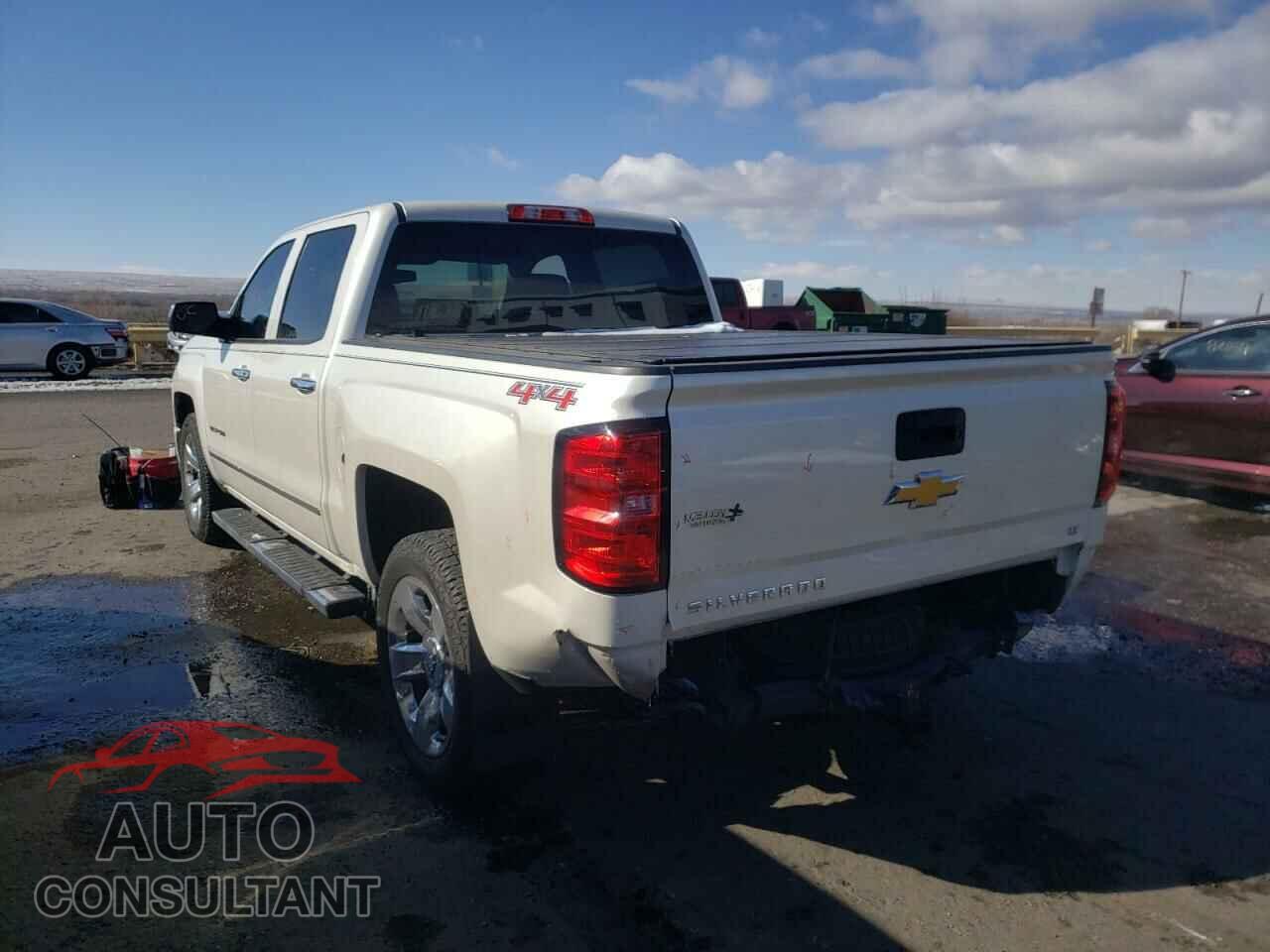 CHEVROLET SILVERADO 2015 - KM8J2CA40KU839638