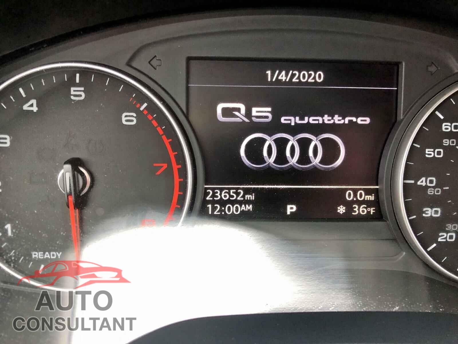 AUDI Q5 2018 - 1FMCU0G60LUA12444