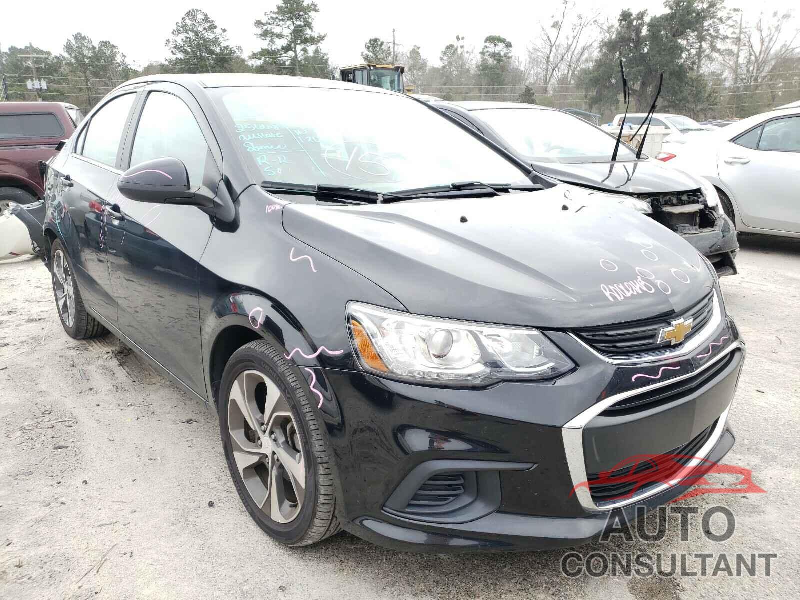 CHEVROLET SONIC 2017 - 1G1JF5SB7H4134029