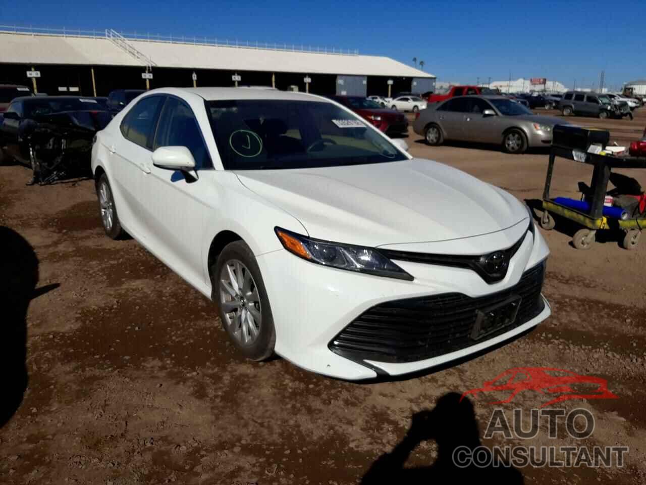 TOYOTA CAMRY 2018 - JTNB11HK0J3051768