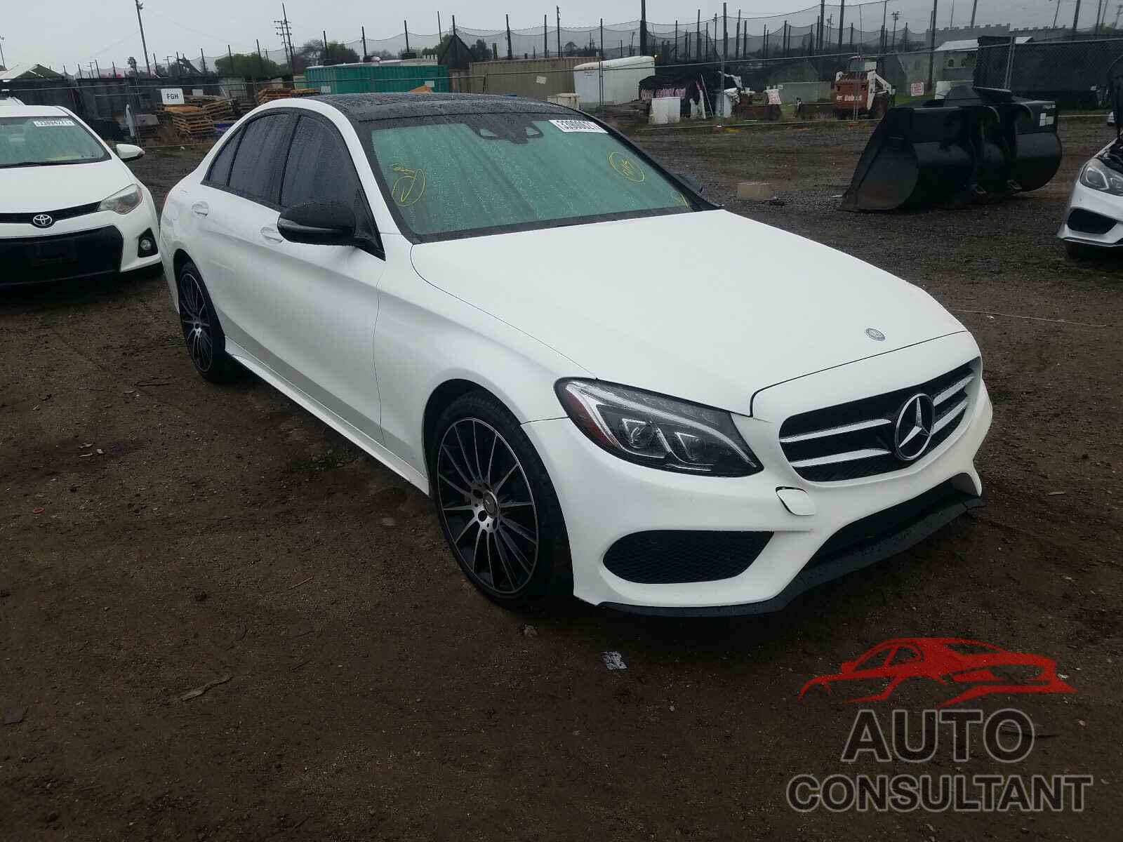 MERCEDES-BENZ C CLASS 2016 - 55SWF4JB5GU152317