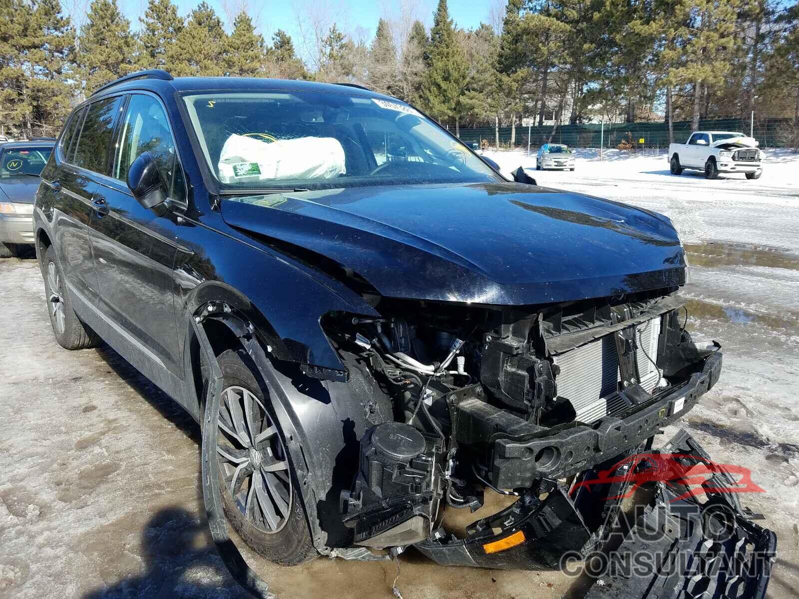 VOLKSWAGEN TIGUAN 2020 - 3VV2B7AX1LM010739
