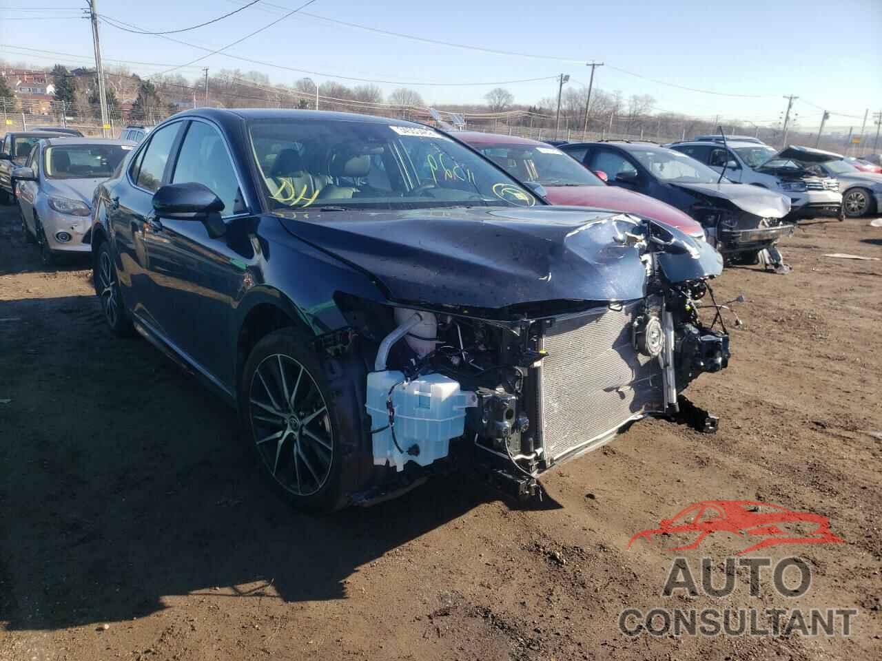 TOYOTA CAMRY 2021 - 4T1G11AK5MU579708