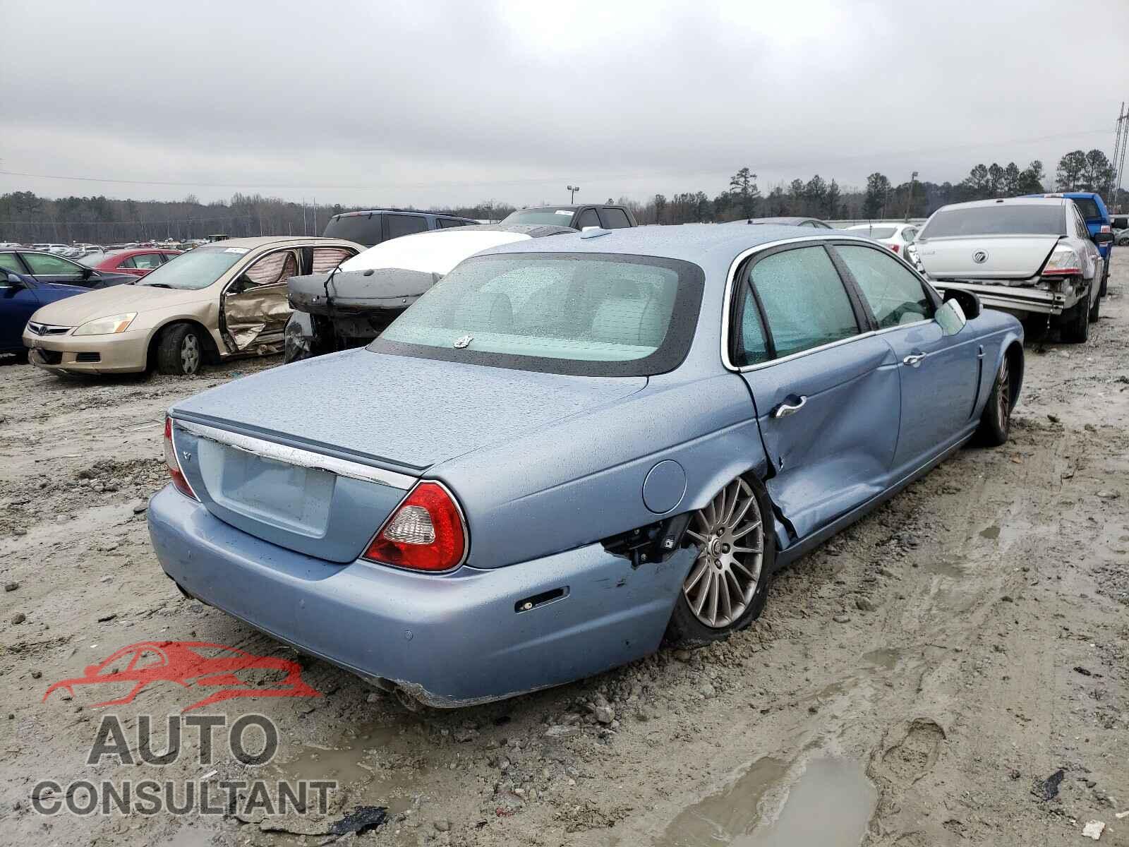 JAGUAR XJ8 2008 - 2T2BZMCA4KC181666