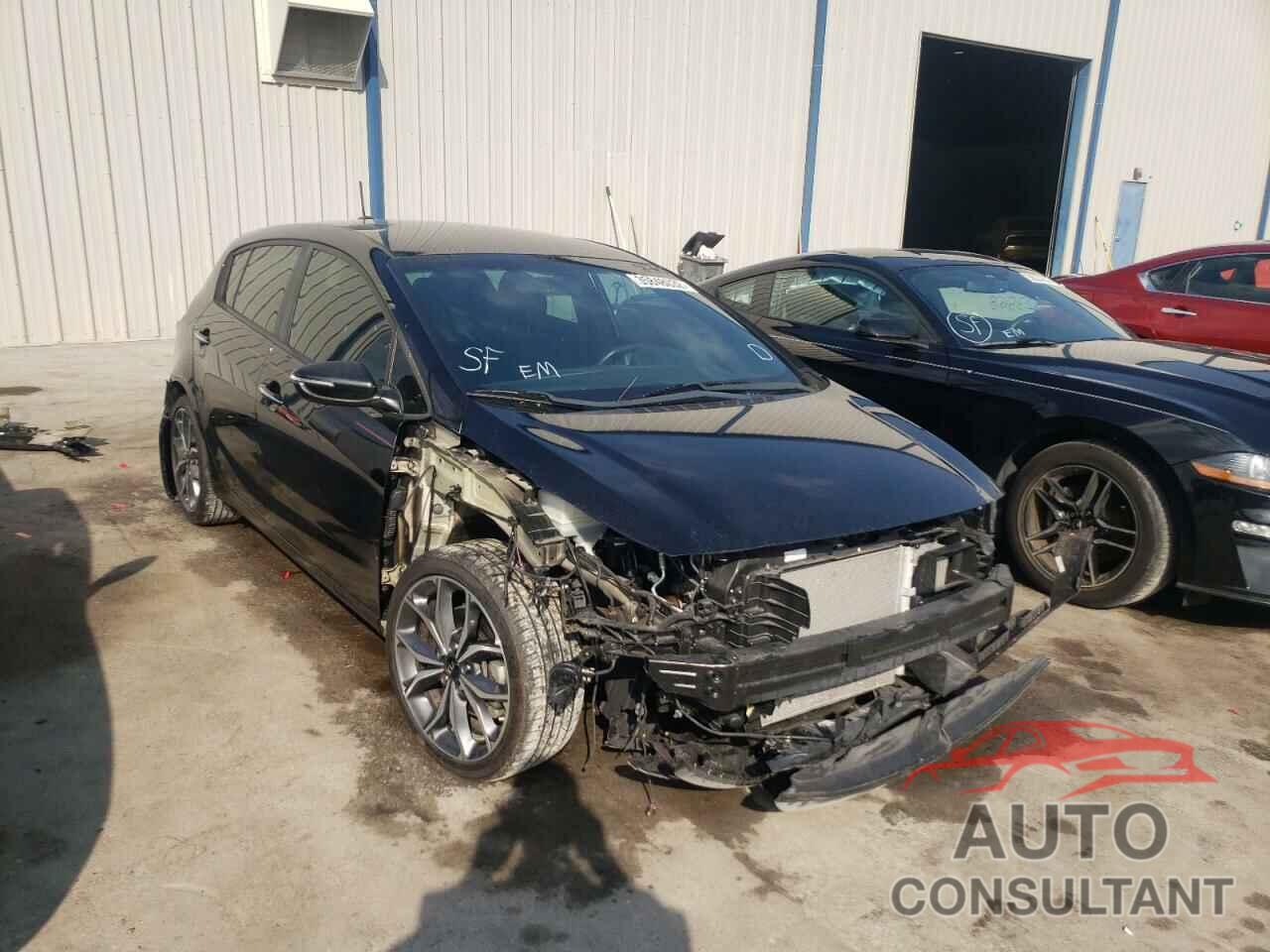 KIA FORTE 2017 - 3KPFN5A31HE126775