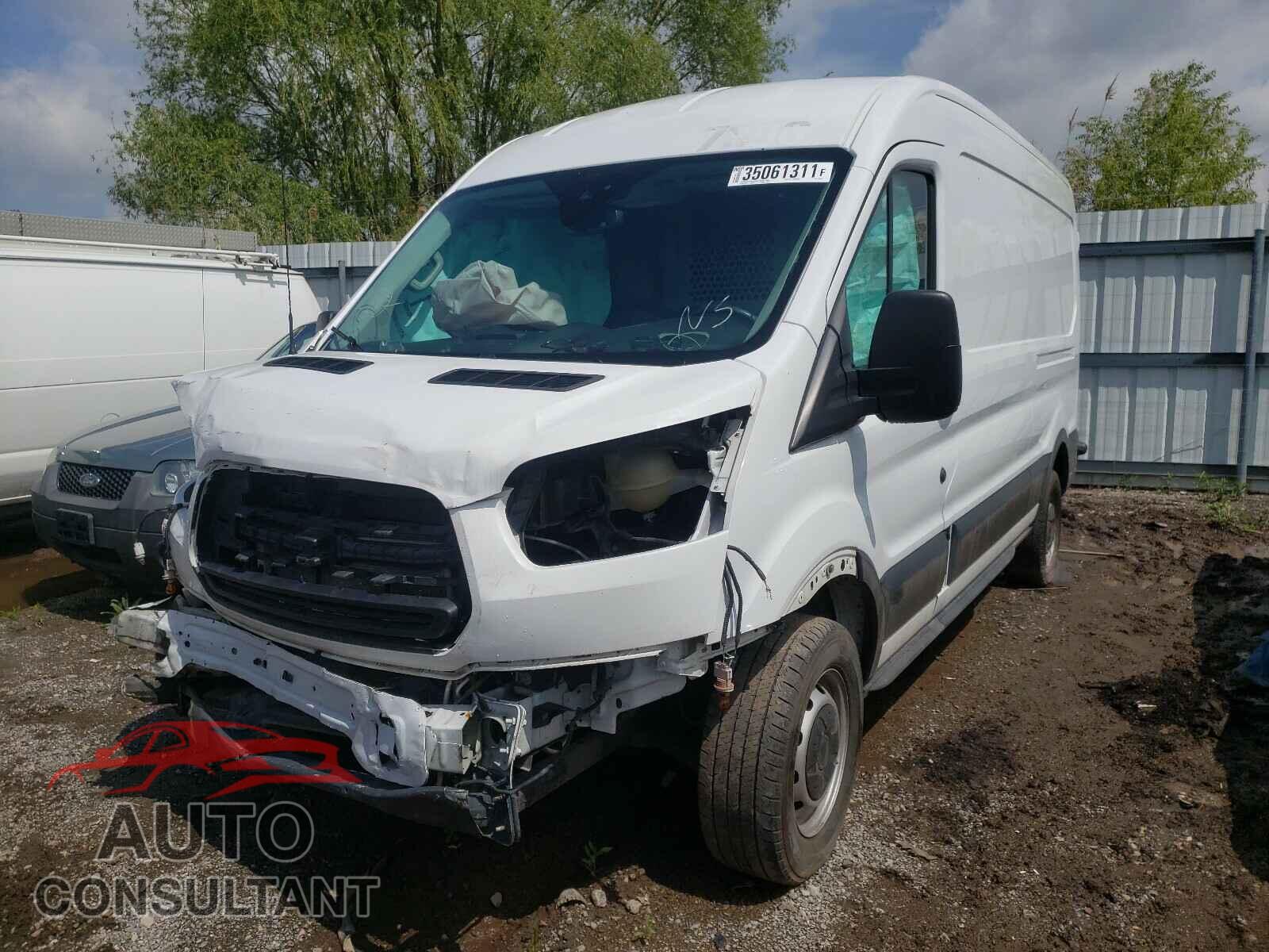 FORD TRANSIT CO 2018 - 1FTYR2CM0JKB07896
