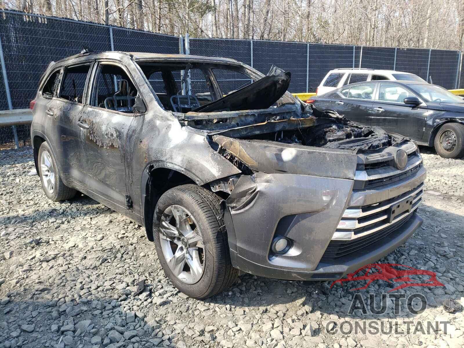 TOYOTA HIGHLANDER 2017 - 5TDDZRFH1HS402613