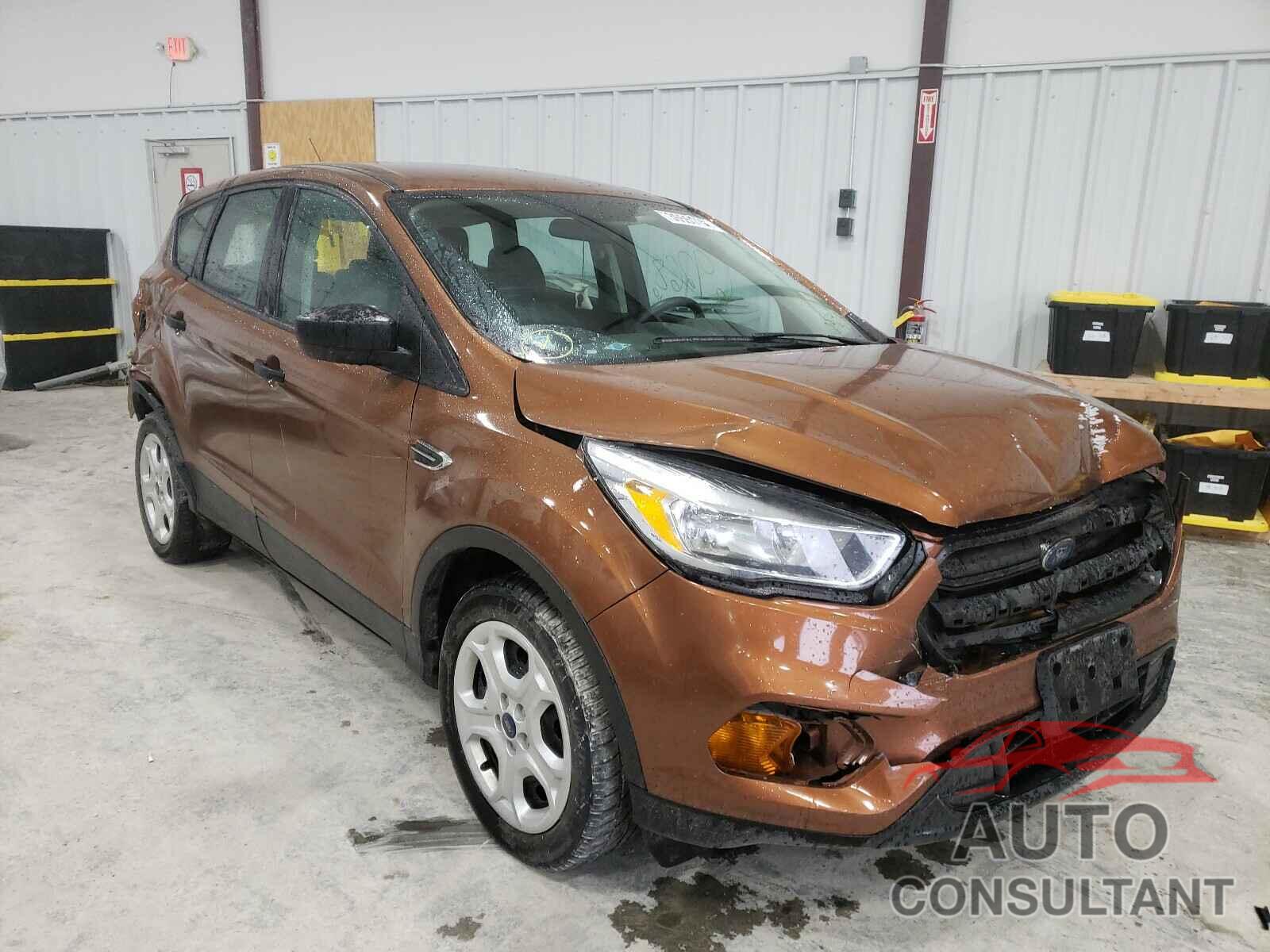 FORD ESCAPE 2017 - 1FMCU0F70HUA93866