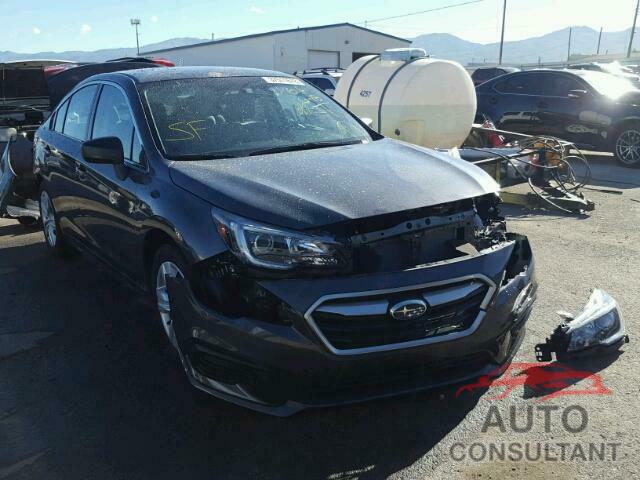 SUBARU LEGACY 2018 - 4S3BNAA68J3008141